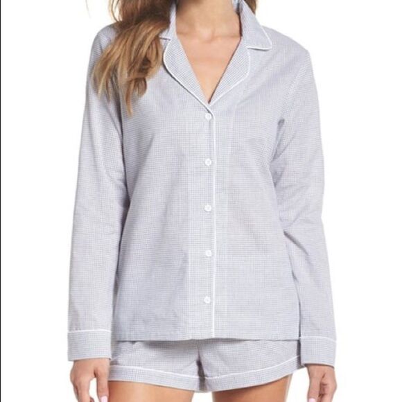 Cassandra Sleep Shirt (D13) - Picture 1 of 7